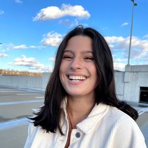 Meet your Posher, Ally